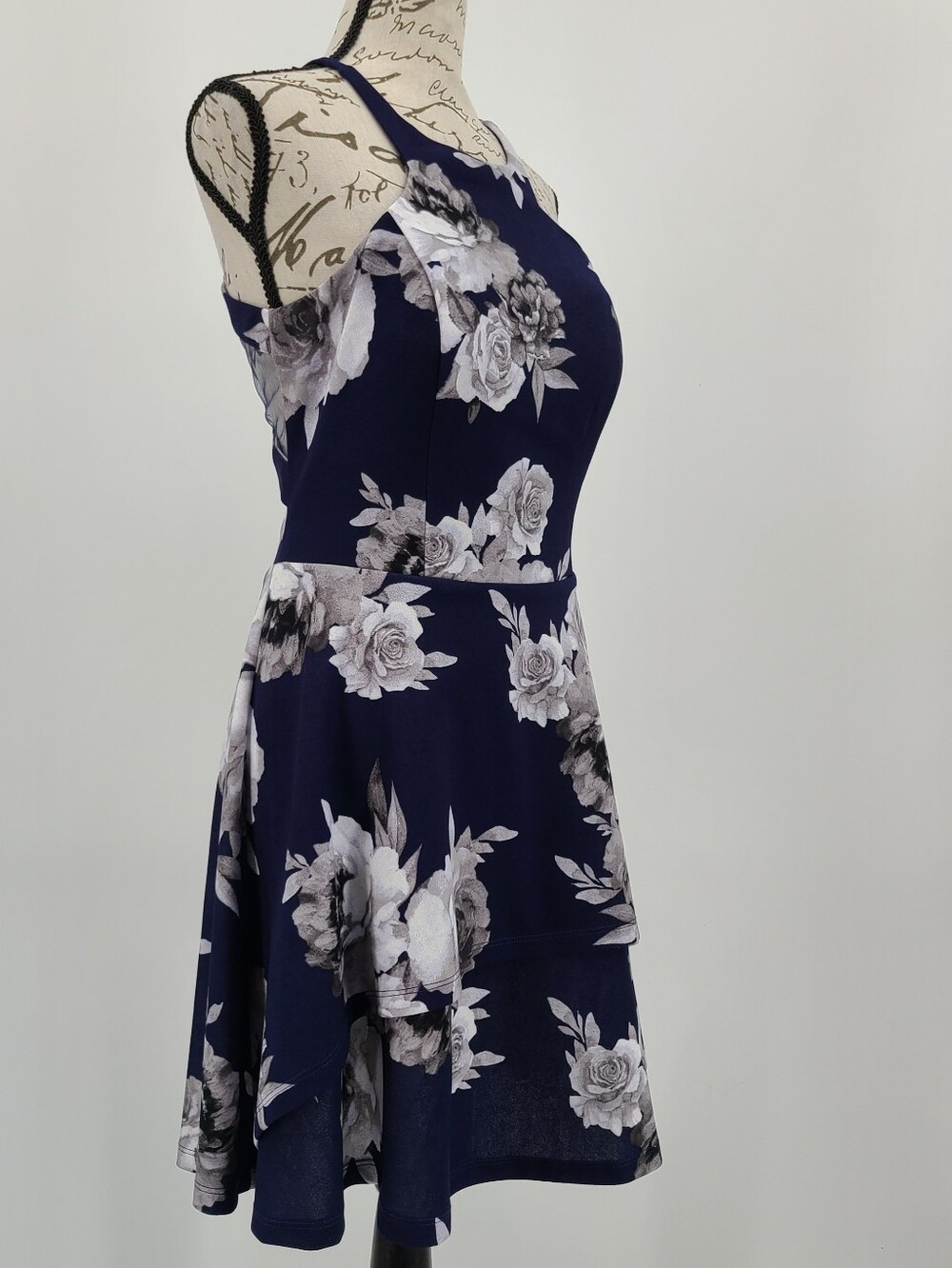 David's Bridal Speechless Navy Floral Cut Out Back Fit & Flare Mini Dress Size 7